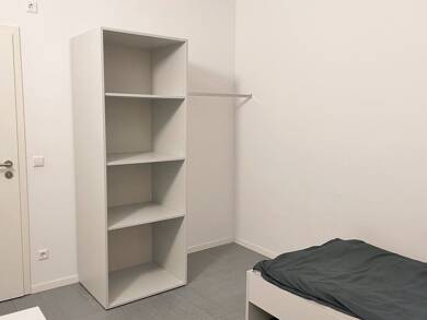 WG-Zimmer zur Miete Wohnen auf Zeit 610 € 11 m² frei ab 31.12.2025 Hedelfingerstr. 0 Wangen Stuttgart Hedelfingen 70327