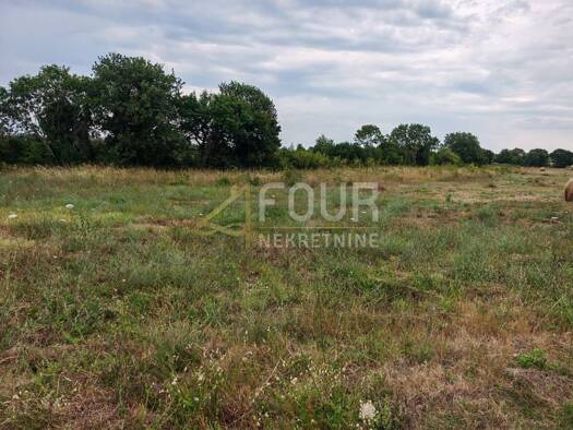 Wohn- und Gewerbegrundstück zum Kauf 84.000 € Loborika, Marčana Marčana 52206