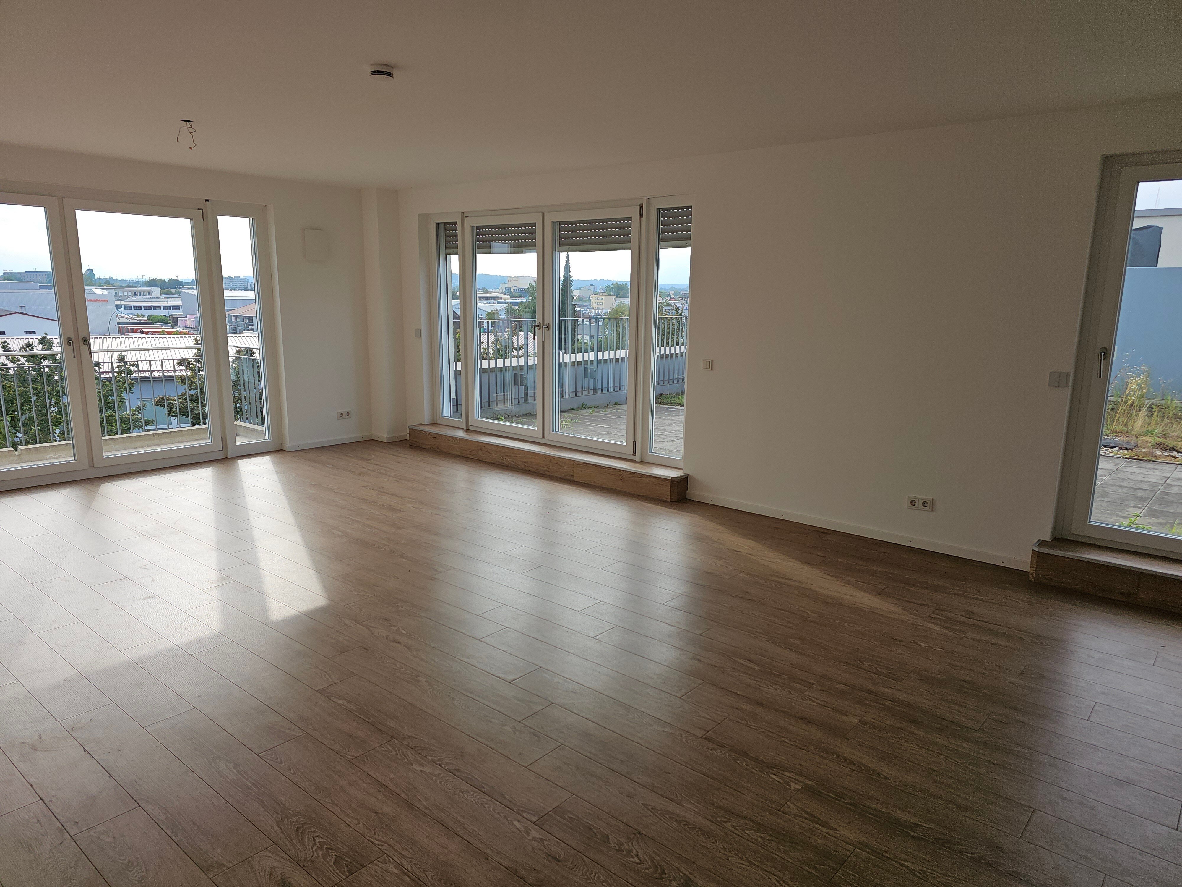 Wohnung zur Miete 1.340 € 3 Zimmer 116,7 m²<br/>Wohnfläche 4.<br/>Geschoss Industriegebiet Landshut 84030