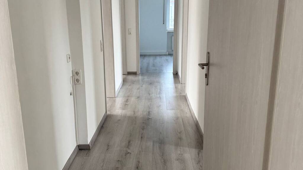 Wohnung zur Miete 1.000 € 4 Zimmer 100 m² Geschoss 1/2 frei ab 01.05.2026 Nordheim a.Main 97334