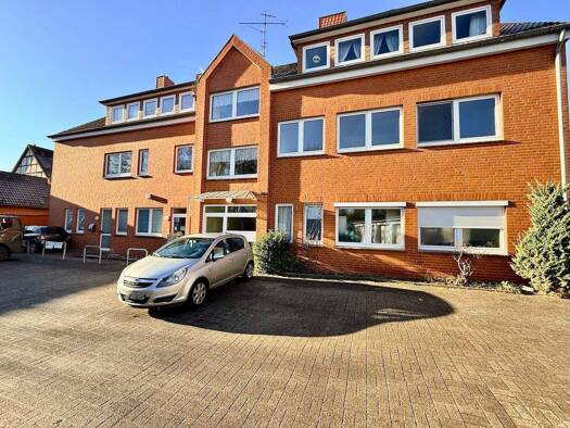 Wohnung zum Kauf 169.000 € 3 Zimmer 96 m² 1. Geschoss Neustadt Neustadt am Rübenberge 31535