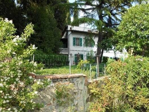 Einfamilienhaus zum Kauf 2.550.000 € 16 Zimmer 500 m² 10.000 m² Grundstück Careggi 50121