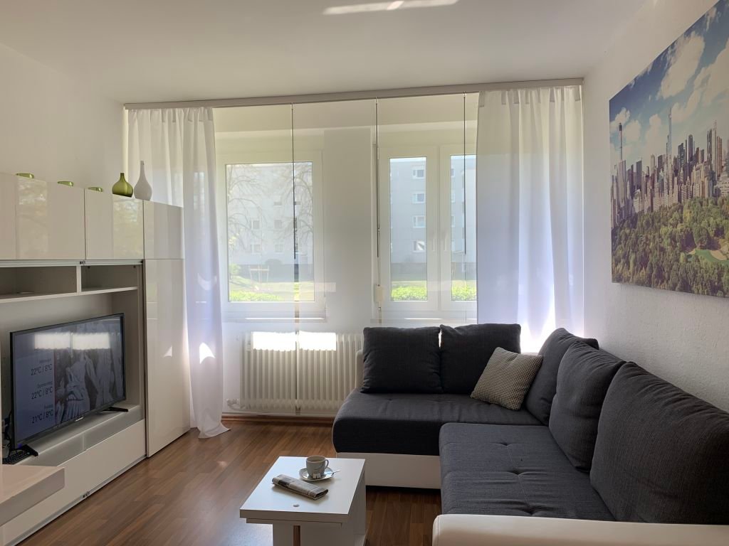 Wohnung zur Miete Wohnen auf Zeit 1.799 € 4 Zimmer 57 m²<br/>Wohnfläche 01.11.2024<br/>Verfügbarkeit Saturnweg Rangierbahnhof-Siedlung Nürnberg 90471