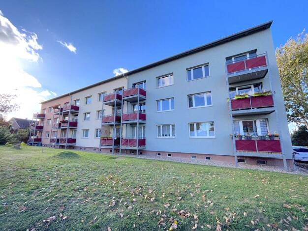 Haus zum Kauf 1.949.000 € 2.497 m² 4.550 m² Grundstück Löbejün Wettin-Löbejün 06193
