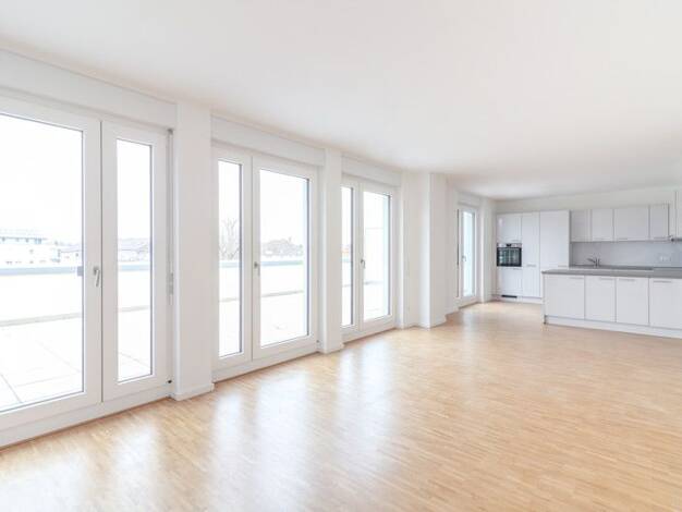 Penthouse zur Miete - Erstbezug 1.883 € 4 Zimmer 135,3 m² 4. Geschoss frei ab 01.08.2025 Salinenstraße 4/6 Jagstfeld Bad Friedrichshall 74177