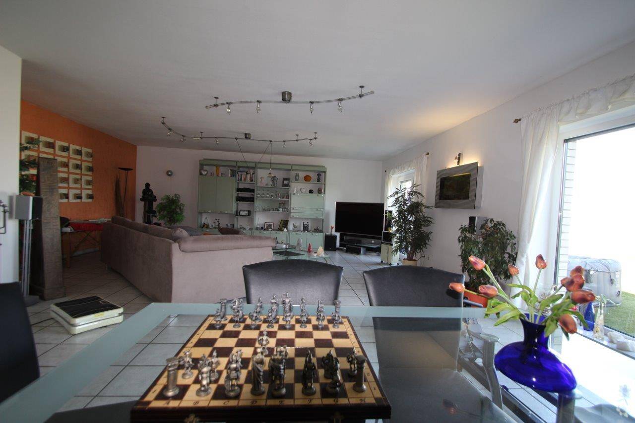 Property thumbnail 37