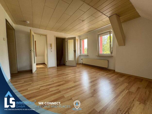 Wohnung zur Miete 300 € 2 Zimmer 53,8 m² Am Alten Friedhof 5 Roßlau Dessau-Roßlau 06862