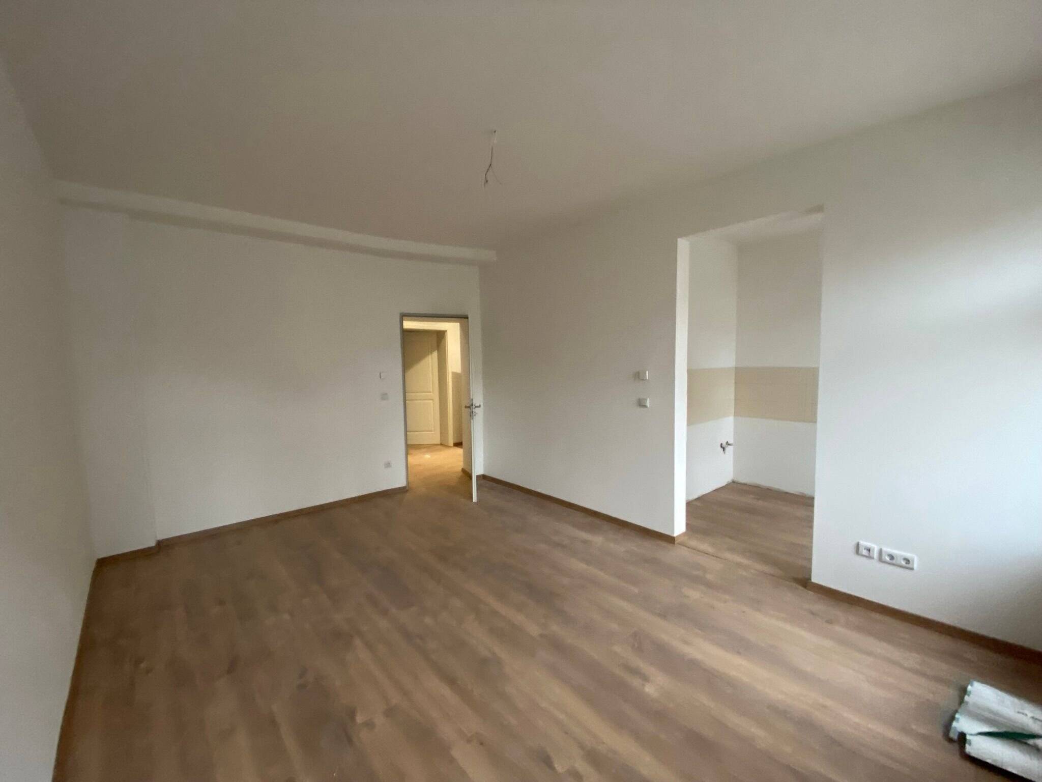 mit kleiner Terrasse * Lützowstr. 37* – Lützowstr. 37, 9119 Chemnitz – Vorschaubild 5