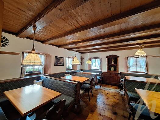 Gastronomie/Hotel zur Miete 2.330 € 106,6 m² Gastrofläche Mutters 6162