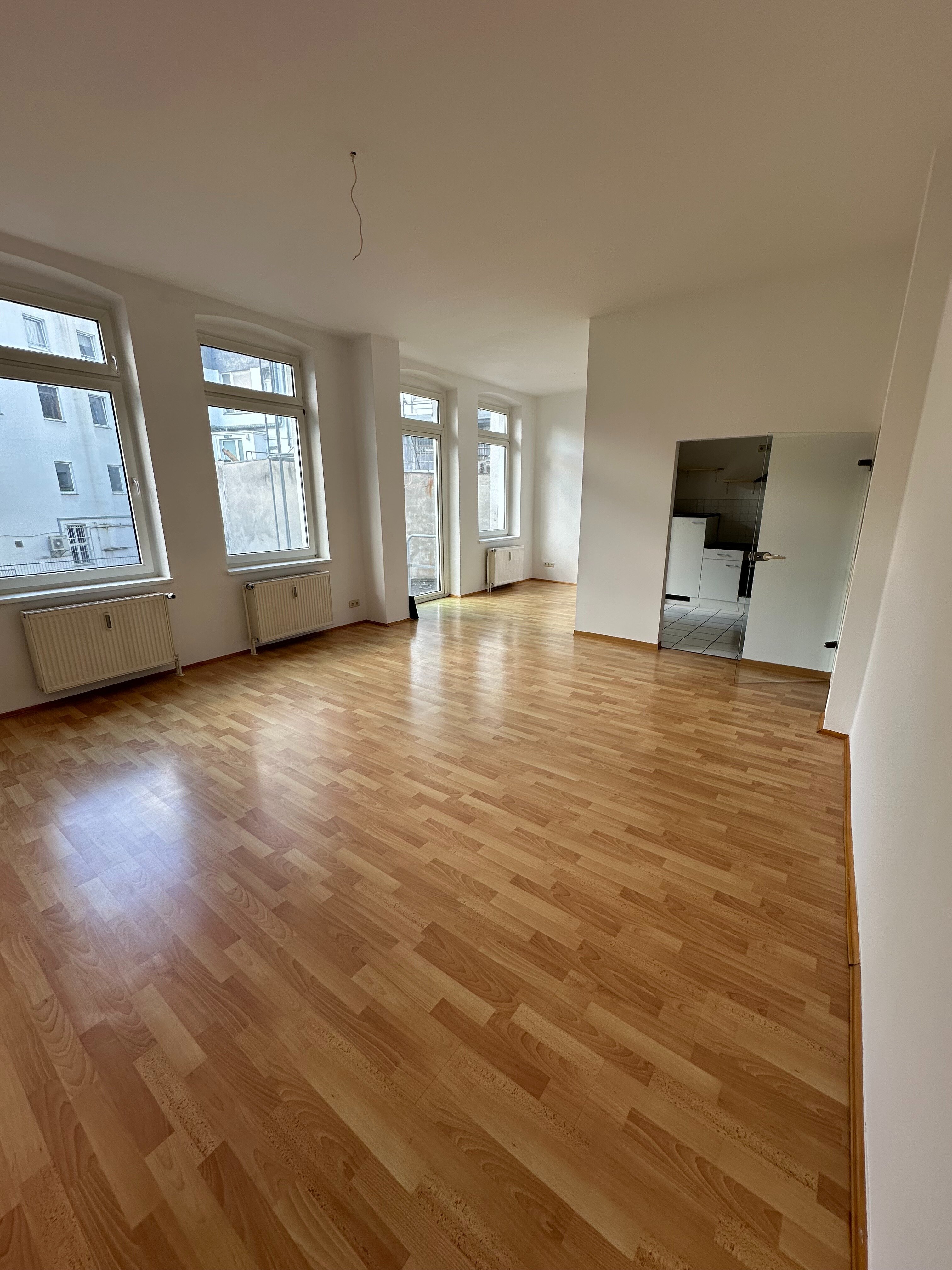 Wohnung zur Miete 735 € 2 Zimmer 73,5 m²<br/>Wohnfläche 1.<br/>Geschoss ab sofort<br/>Verfügbarkeit Jahnplatz 3 Kesselbrink Bielefeld 33602