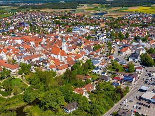 Gewerbeobjekt zum Kauf als Kapitalanlage geeignet 1.890.000 € 745 m² 995 m² Grundstück Abensberg 93326