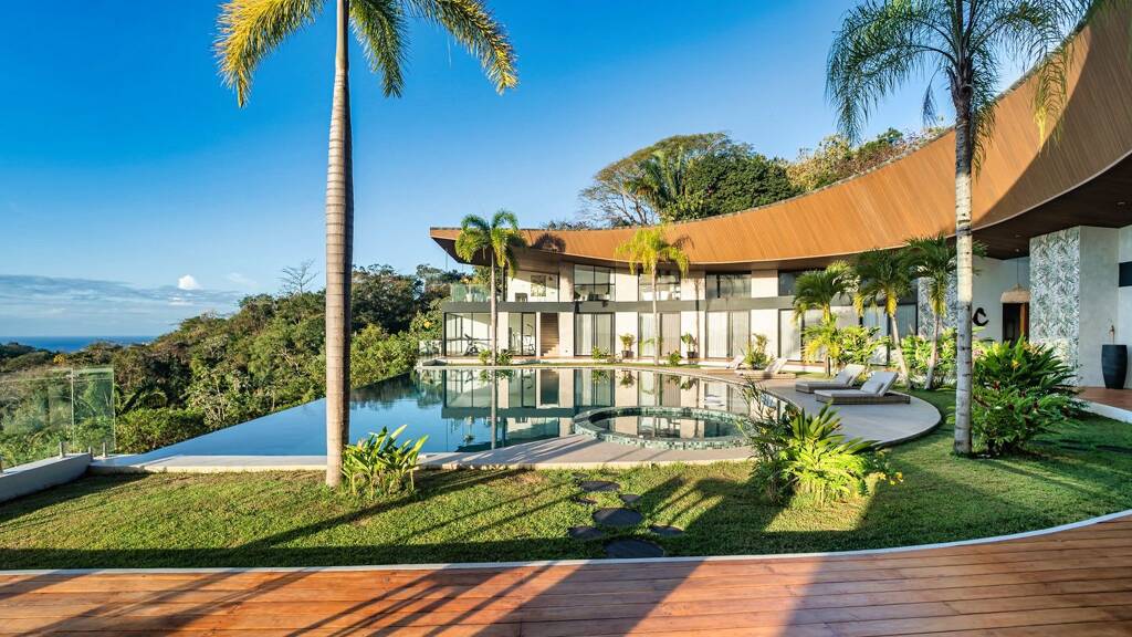 Einfamilienhaus zum Kauf 3.381.748 € 7 Zimmer 1.330 m² Samara Moon Samara 50205