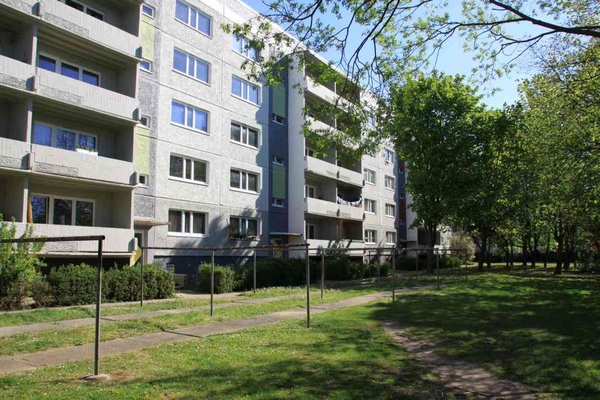 Wohnung zum Kauf provisionsfrei 140.000 € 4 Zimmer 76,5 m²<br/>Wohnfläche ab sofort<br/>Verfügbarkeit Kurze Straße Datzeviertel Neubrandenburg 17034