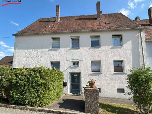 Mehrfamilienhaus zum Kauf 319.000 € 8 Zimmer 196 m² 468 m² Grundstück Treuchtlingen 91757