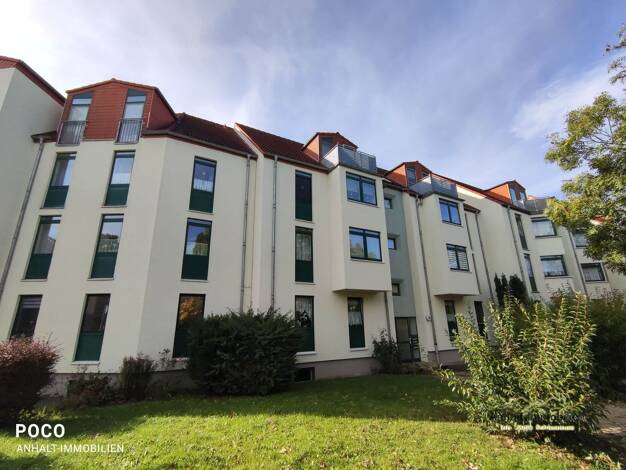 Wohnung zur Miete 540 € 3 Zimmer 77,4 m² 1. Geschoss frei ab sofort Georgstraße 24 Aschersleben Aschersleben 06449