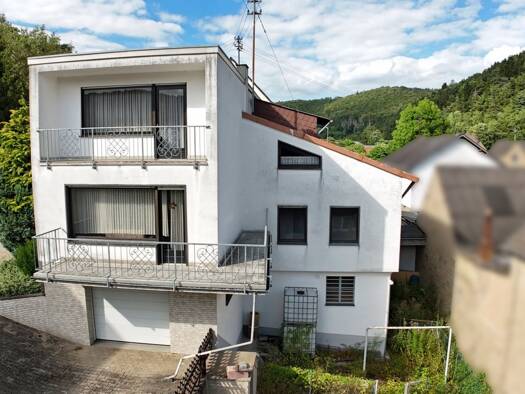 Haus zum Kauf 190.000 € 7 Zimmer 178,6 m² 383 m² Grundstück Rieden 56745