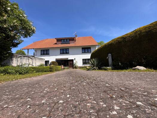 Mehrfamilienhaus zum Kauf 550.000 € 13 Zimmer 500 m² 1.896 m² Grundstück Sontra 36205