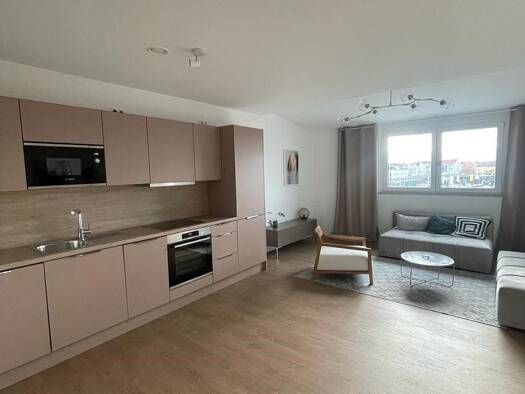 Wohnung zur Miete 710 € 2 Zimmer 49 m² Geschoss 1/4 frei ab sofort Innenstadt Fürth 90762