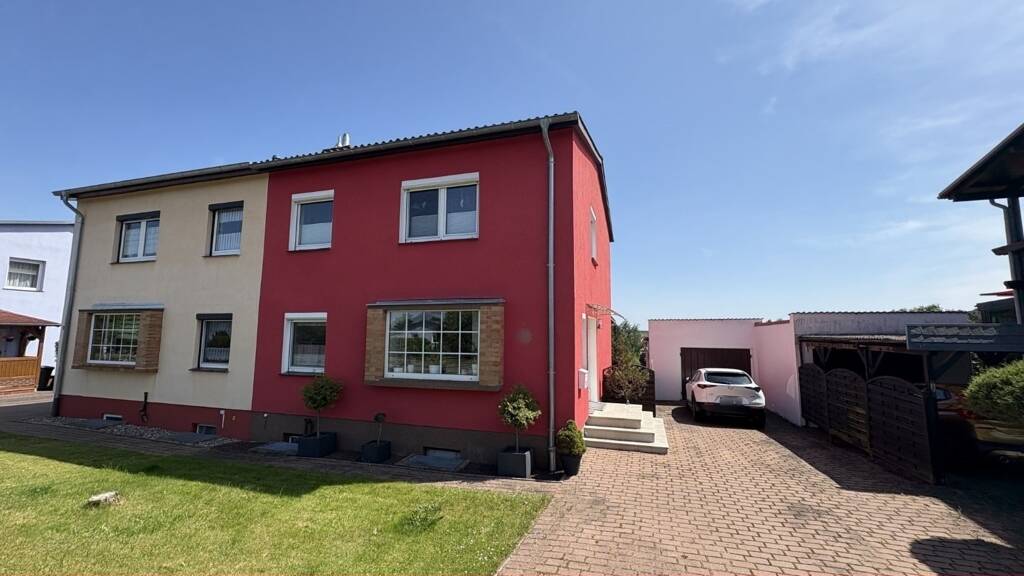 Doppelhaushälfte zum Kauf provisionsfrei 178.500 € 4 Zimmer 100 m² 527 m² Grundstück Hohen Wangelin 17194