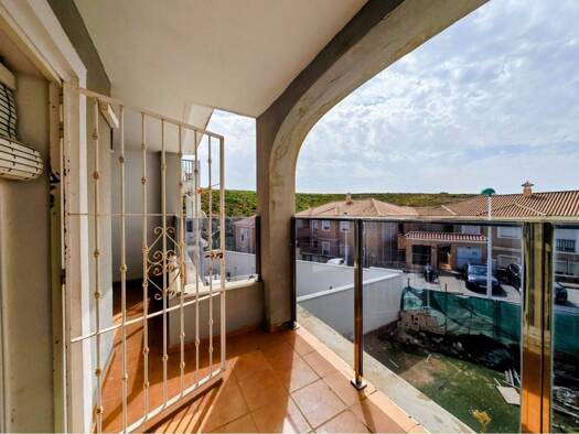 Wohnung zum Kauf 189.000 € 3 Zimmer 95 m² EG La Línea de la Concepción 11315