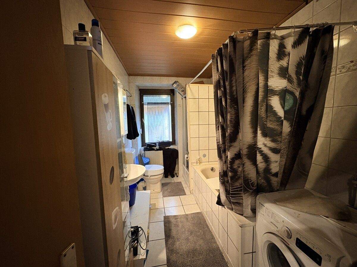 Immobilie in Friedrichsthal - 7,4% Rendite mit Potenzial! Solides 4 Familienhaus mit Potenzial für Kapitalanleger - Bild 3