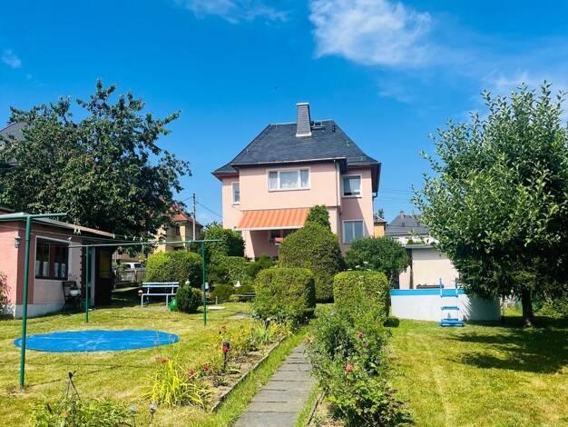 Einfamilienhaus zum Kauf 295.000 € 5 Zimmer 120 m² 1.180 m² Grundstück Westend Plauen 08523