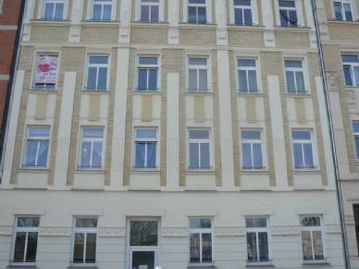 Wohnung zur Miete 365 € 2 Zimmer 66,3 m² 5. Geschoss Pestalozzistraße 29 Stadtmitte Plauen 08523