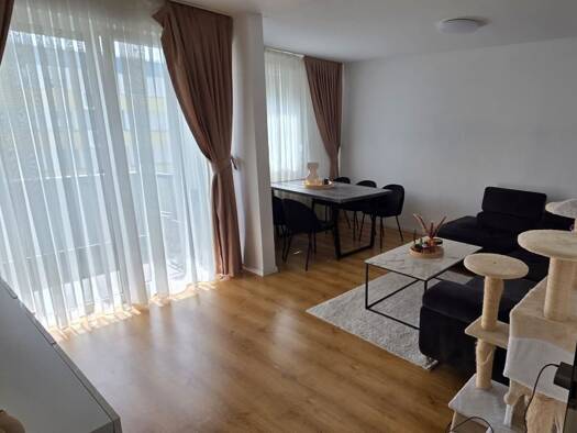 Wohnung zur Miete 850 € 3 Zimmer 70 m² Geschoss 2/3 frei ab 01.07.2026 Hackenbroich Dormagen 41540