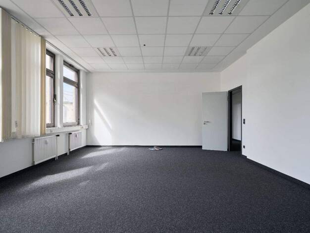 Bürofläche zur Miete provisionsfrei 2.202 € 245 m² Bürofläche Katzwanger Straße Gibitzenhof Nürnberg 90461