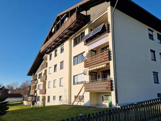 Wohnung zum Kauf 218.000 € 4 Zimmer 97 m² Böbrach 94255