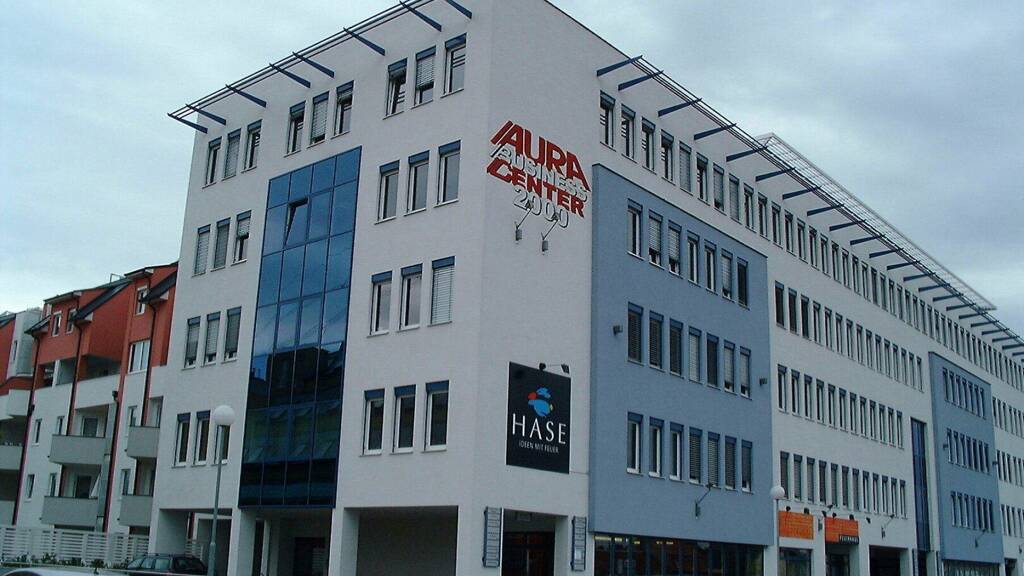 Büro zur Miete 8,01 € 2 Zimmer Wiener Neudorf 2351