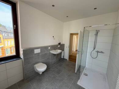 Wohnung zur Miete 865 € 4 Zimmer 108 m² Daun Daun 54550