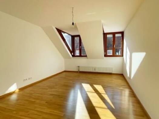 Wohnung zur Miete 860 € 3 Zimmer 89 m² frei ab 15.10.2026 Neutorstraße Breisach Breisach am Rhein 79206