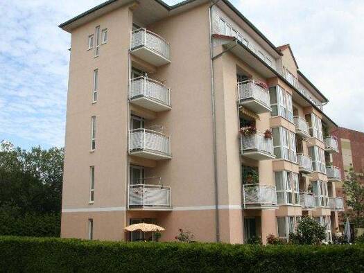 Wohnung zur Miete 467 € 3 Zimmer 77,7 m² frei ab 01.04.2026 Crimmitschau 08451