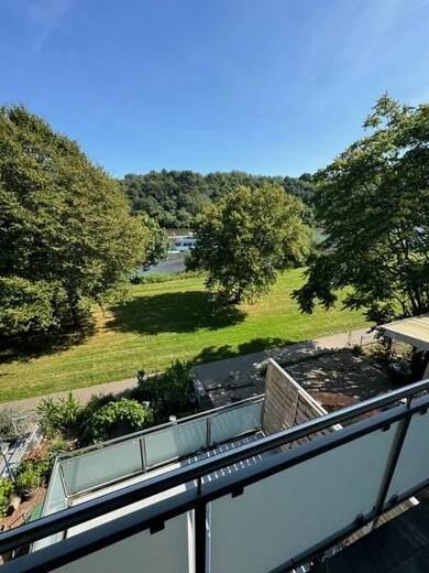 Haus zum Kauf 380.000 € 6 Zimmer 200 m² 172 m² Grundstück Kövenig Kröv 54536