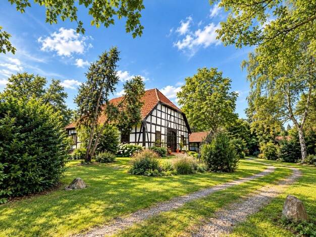 Einfamilienhaus zum Kauf 650.000 € 7 Zimmer 190 m² 6.921 m² Grundstück Oldau Hambühren 29313