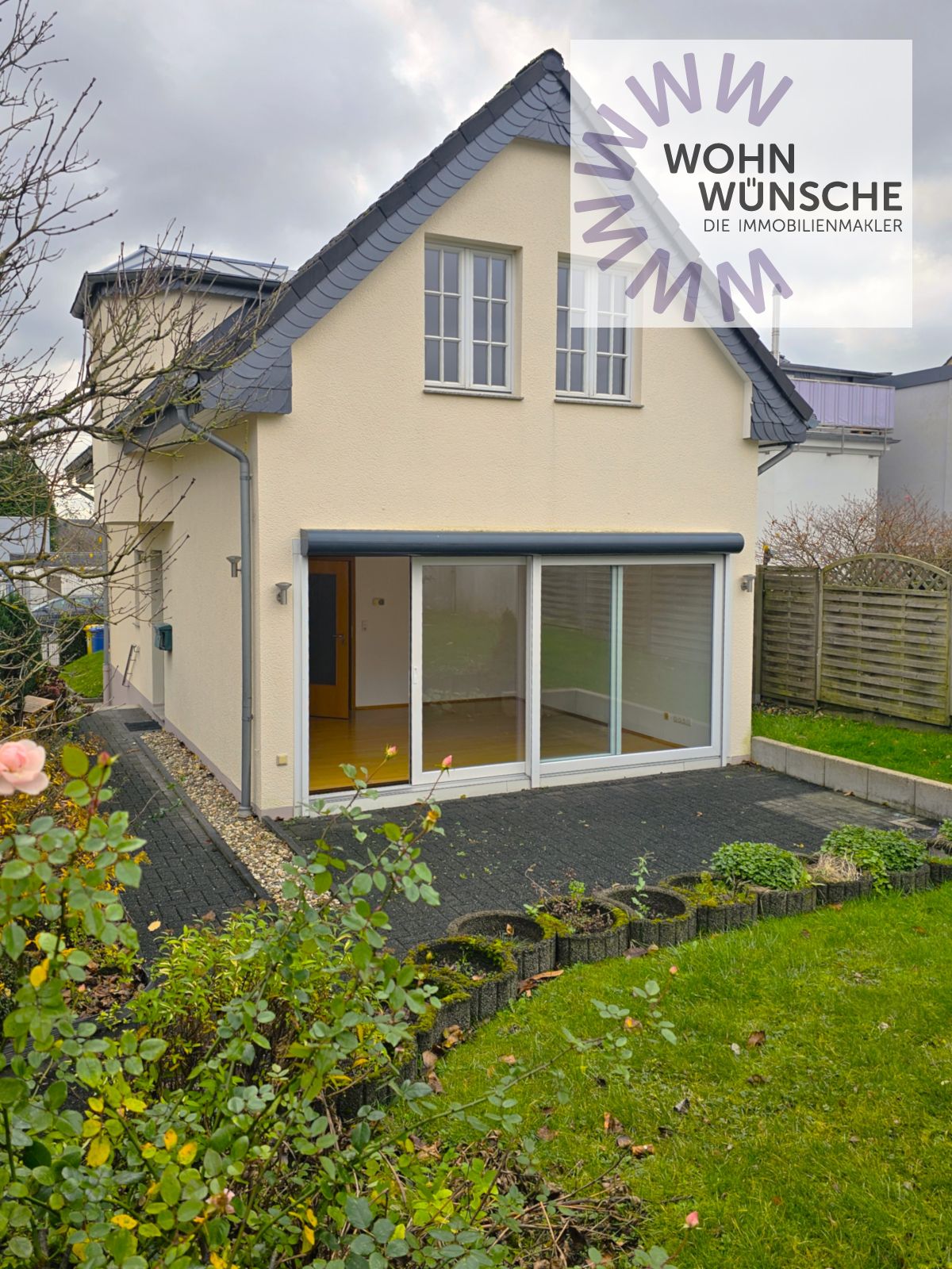 Haus zur Miete 1.000 € 3,5 Zimmer 80 m²<br/>Wohnfläche 78 m²<br/>Grundstück ab sofort<br/>Verfügbarkeit Katternberger Straße 158 Katternberg - Stübchen Solingen 42655