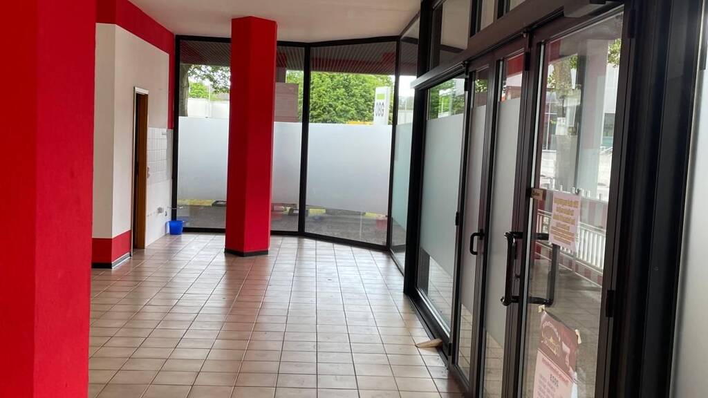 Laden zur Miete 53 m² Verkaufsfläche Am Markt 7-11 Lebach 66822