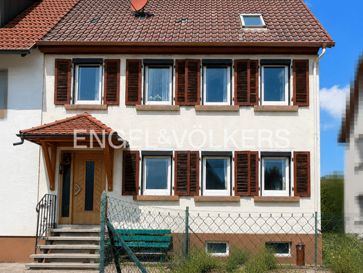 Doppelhaushälfte zum Kauf 130.000 € 7 Zimmer 160 m² 353 m² Grundstück Rangendingen Rangendingen 72414