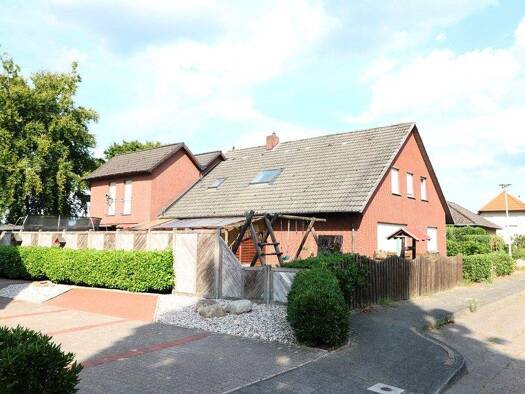 Einfamilienhaus zum Kauf 280.000 € 7 Zimmer 221 m² 849 m² Grundstück Höltinghausen Emstek 49685