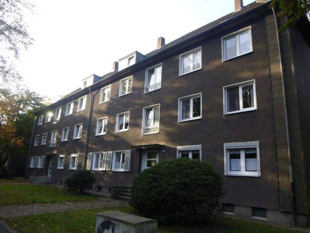 Wohnung zur Miete 419 € 4 Zimmer 59,4 m² 2. Geschoss frei ab 17.03.2026 Steinheimer Straße 32 Scholven Gelsenkirchen 45896