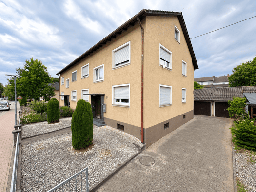 Mehrfamilienhaus zum Kauf 420.000 € 7 Zimmer 145 m² 451 m² Grundstück Kenzingen Kenzingen 79341