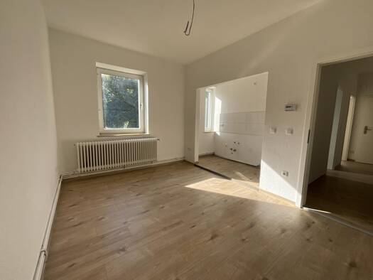 Wohnung zur Miete 399 € 3 Zimmer 60,3 m² 1. Geschoss frei ab 11.05.2026 Salzastraße 8 Fedderwardergroden Wilhelmshaven 26388