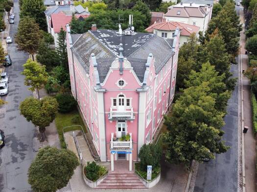 Bürofläche zur Miete provisionsfrei 10,22 € 1 Zimmer 146,1 m² Bürofläche Radebeul 01445