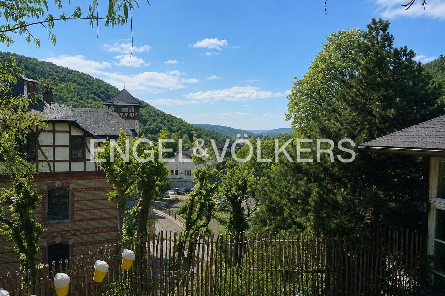 Haus – Hausen vor der Höhe, Rheingau-Taunus-Kreis - Ansicht 3