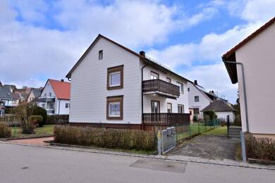 Wohnung zur Miete 950 € 3,5 Zimmer 82 m² frei ab sofort Sudetenstr. 29 Herrieden Herrieden 91567