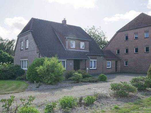 Einfamilienhaus zum Kauf 179.000 € 6 Zimmer 148 m² 792 m² Grundstück Kirchhatten II Hatten 26209