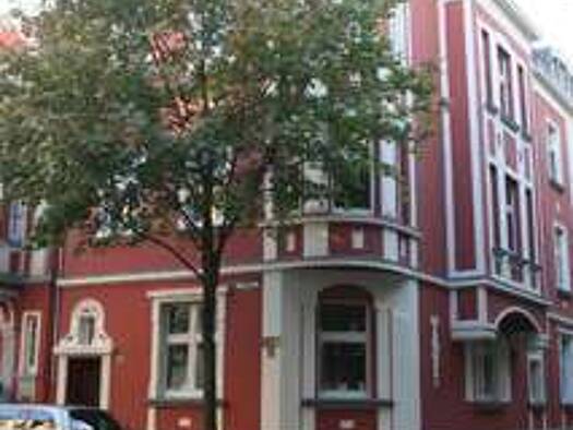 Wohnung zur Miete 1.050 € 4,5 Zimmer 111 m² Geschoss 3/4 frei ab 01.05.2026 Altstadt Duisburg 47051