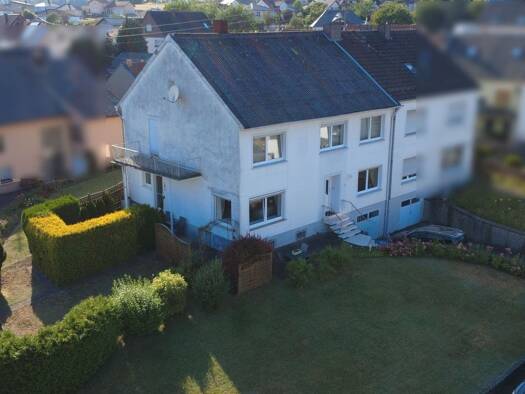 Doppelhaushälfte zum Kauf 149.000 € 6 Zimmer 176 m² 522 m² Grundstück frei ab sofort Theley Tholey 66636