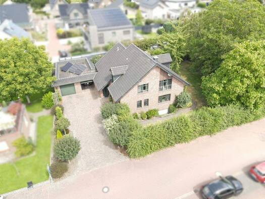 Einfamilienhaus zum Kauf 789.000 € 8 Zimmer 191 m² 1.224 m² Grundstück frei ab 01.11.2026 Issum Issum 47661
